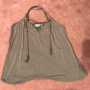 Grey tank top